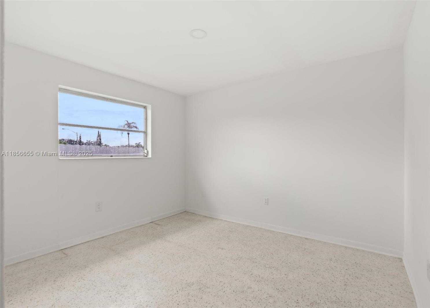 Small Image of 1621 NORTH WEST 13TH AVE, Homestead Number 14