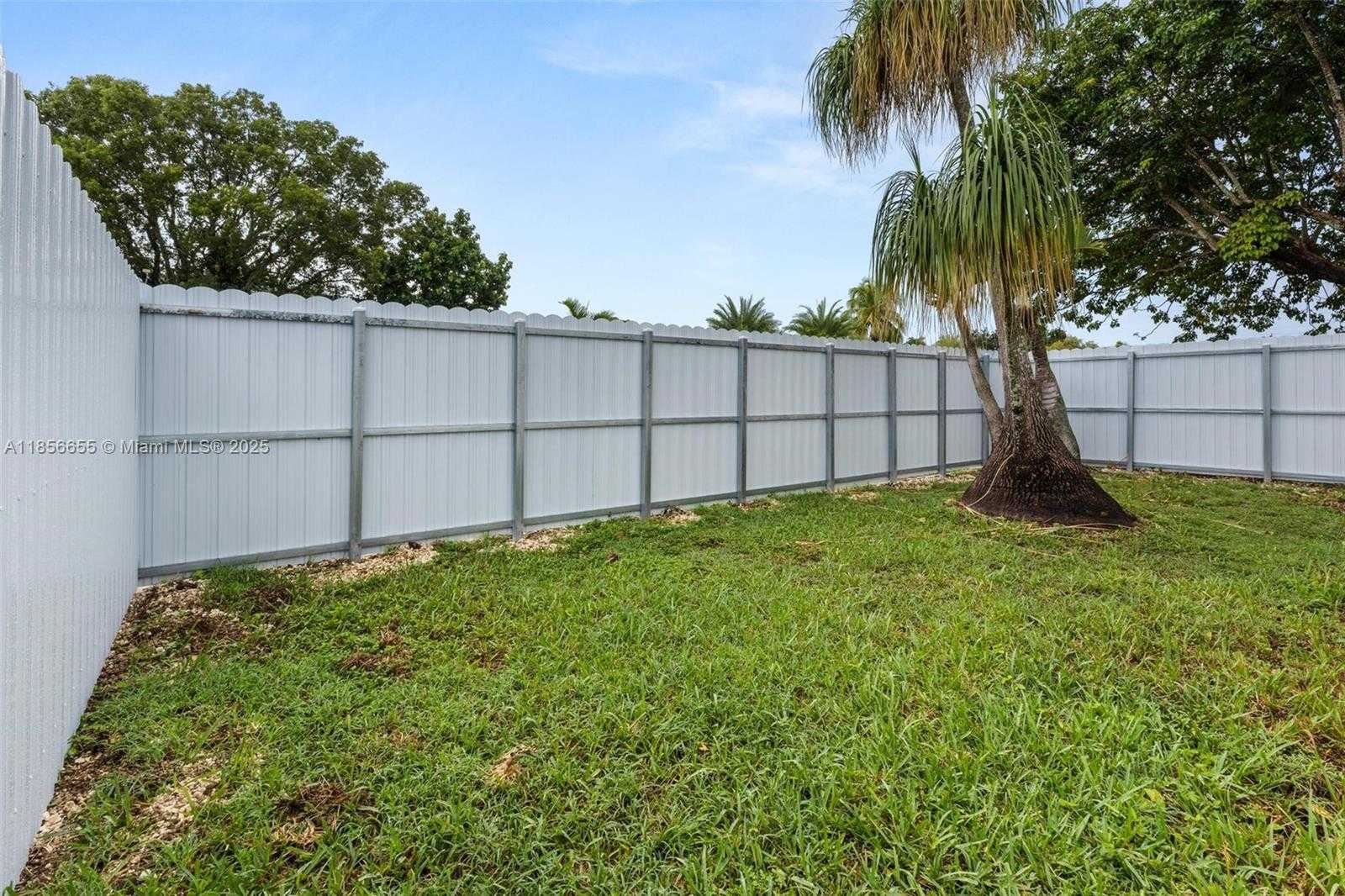Small Image of 1621 NORTH WEST 13TH AVE, Homestead Number 20