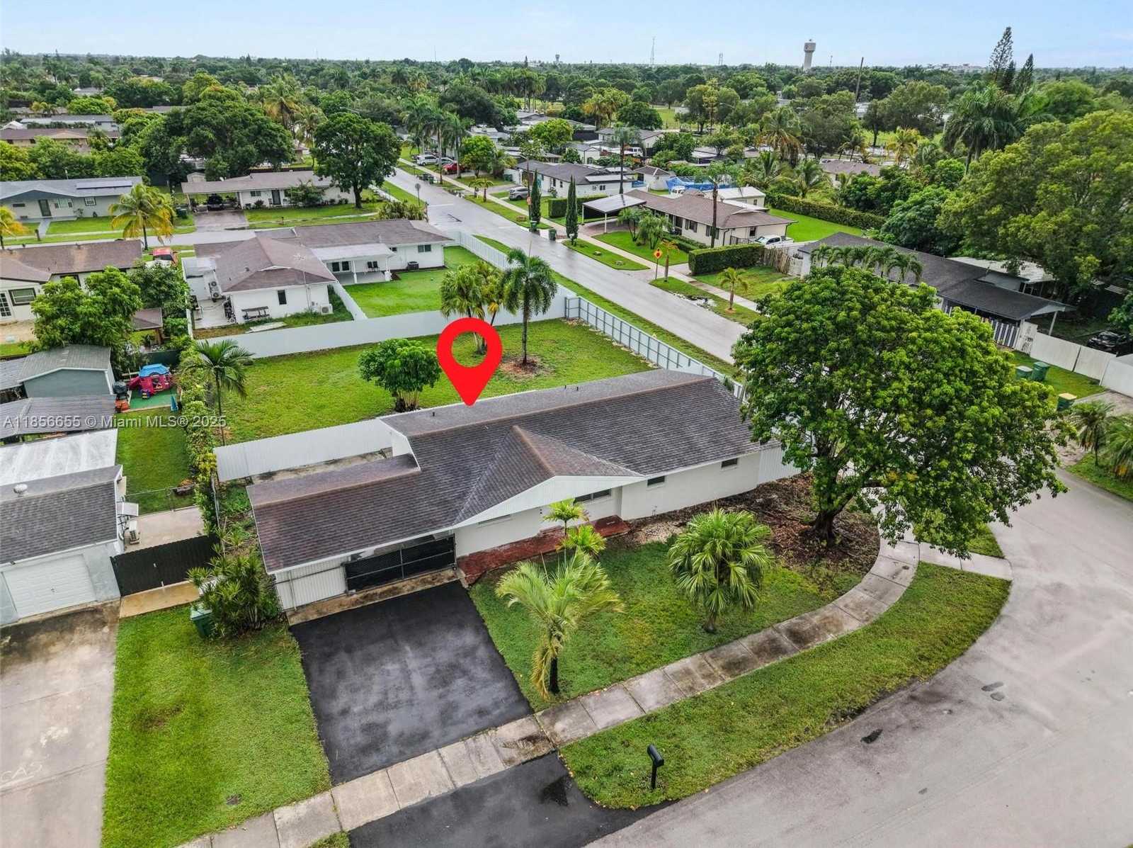 Small Image of 1621 NORTH WEST 13TH AVE, Homestead Number 22