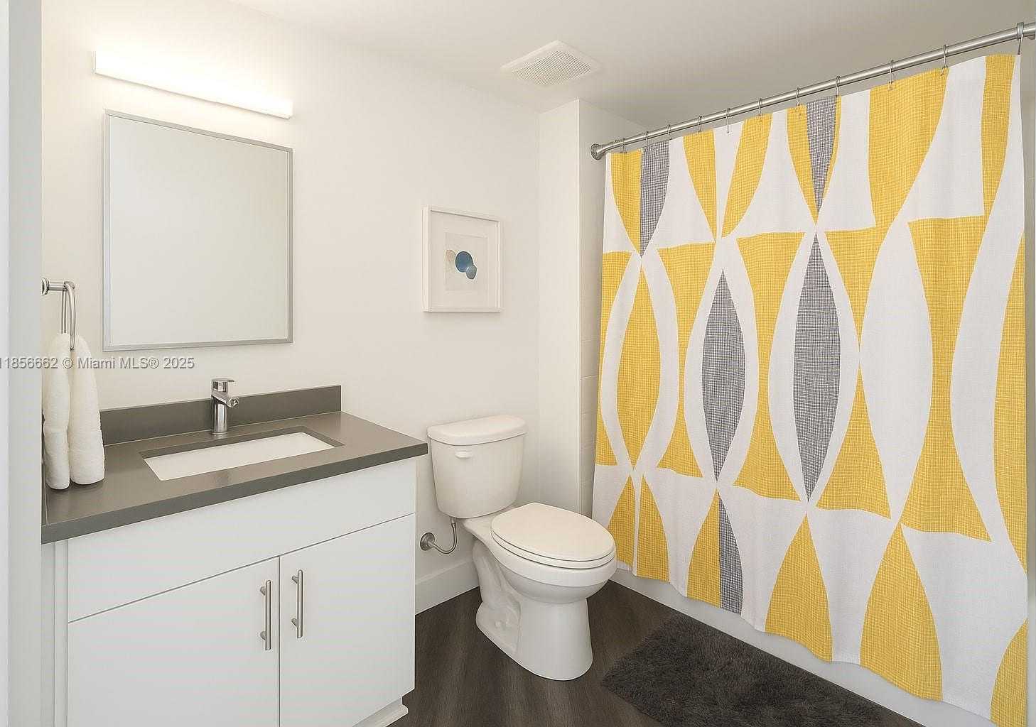 Small Image of 5880 COLLINS AVE #703, Miami Beach Number 10