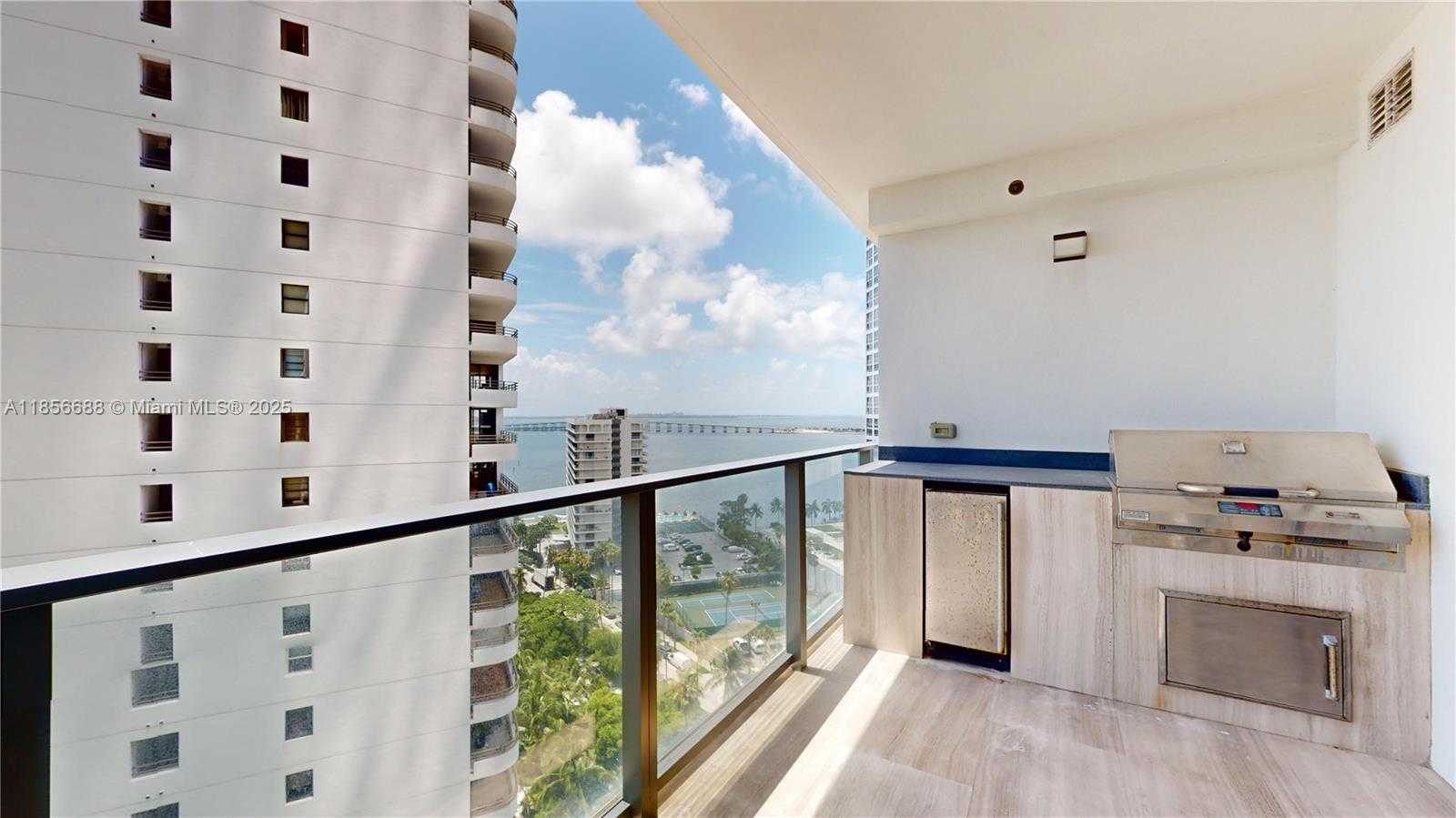 Small Image of 1451 BRICKELL AVE #1502, Miami Number 15