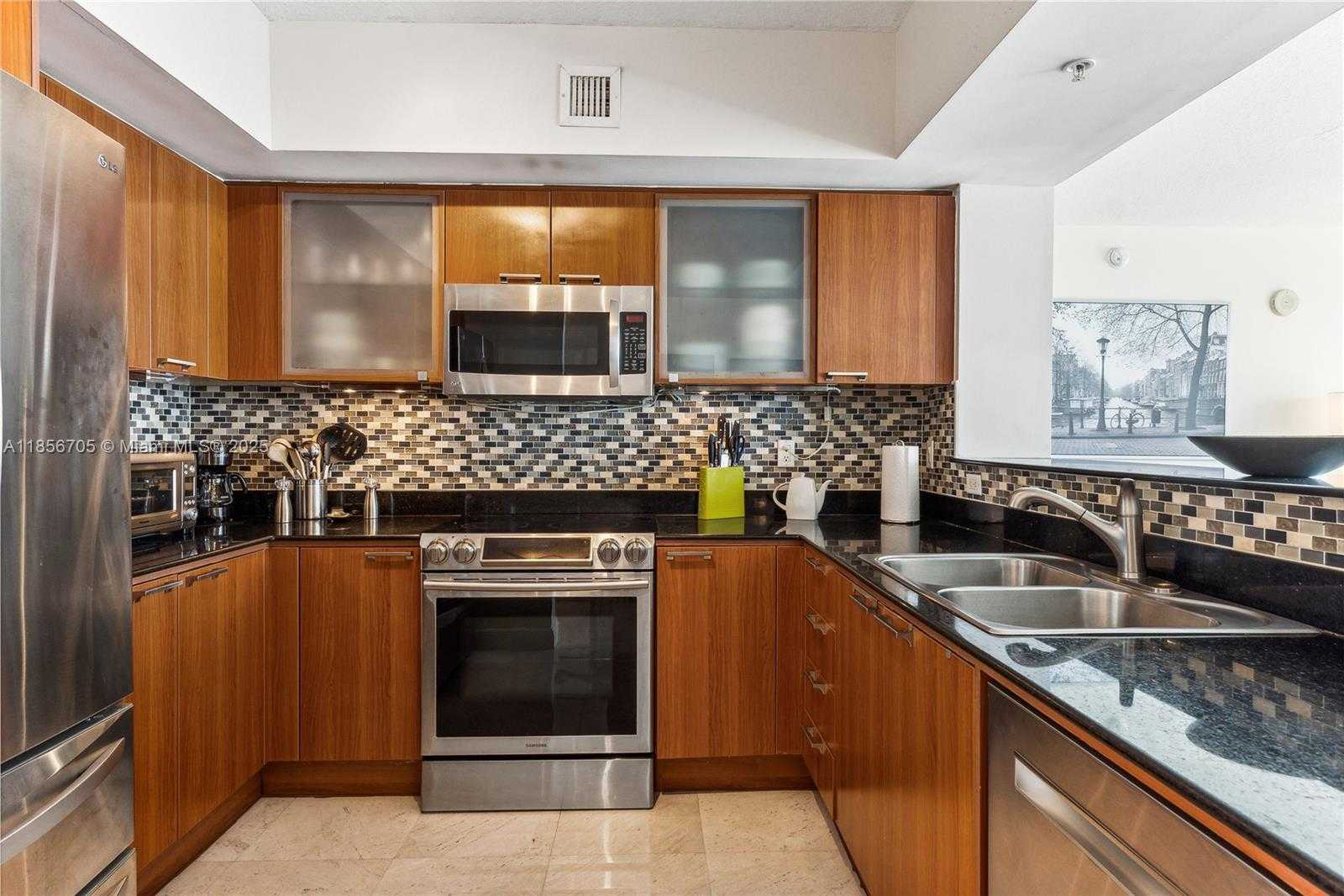 Small Image of 16699 COLLINS AVE #1907, Sunny Isles Beach Number 5