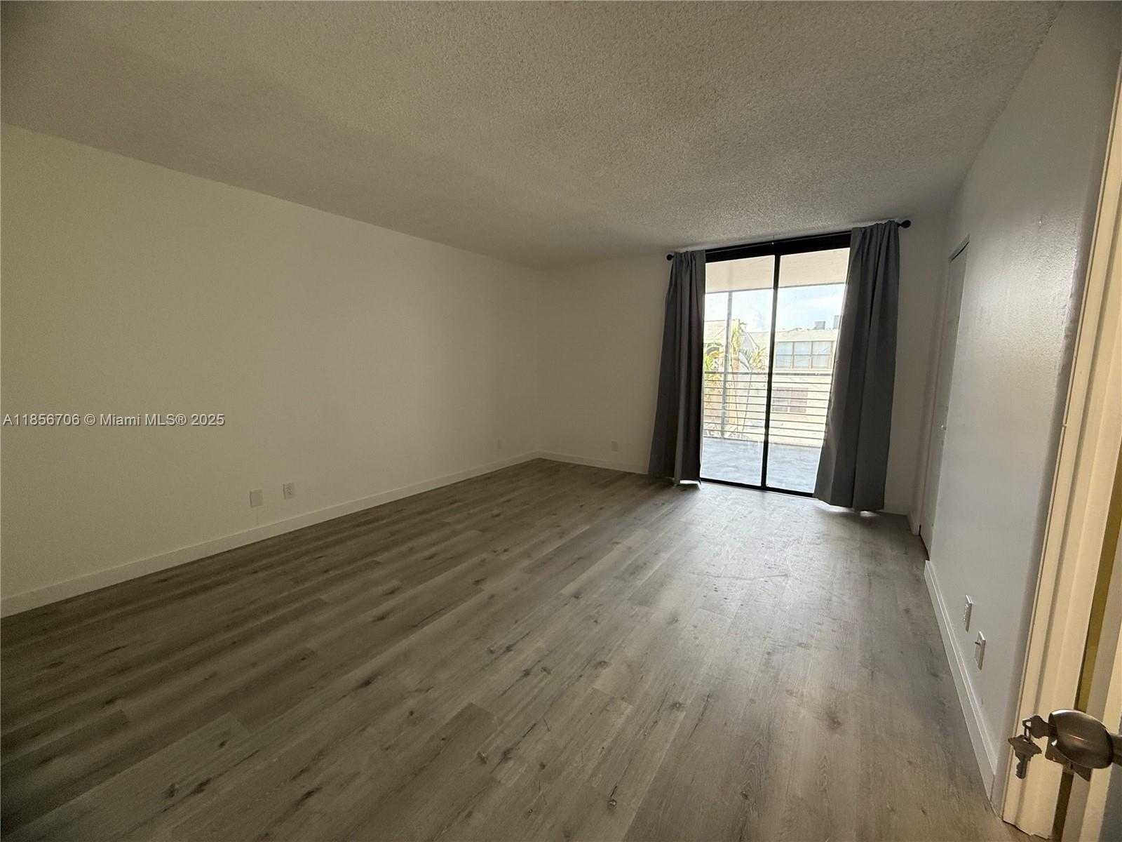 Small Image of 20200 WEST COUNTRY CLUB DR #PH14, Aventura Number 12