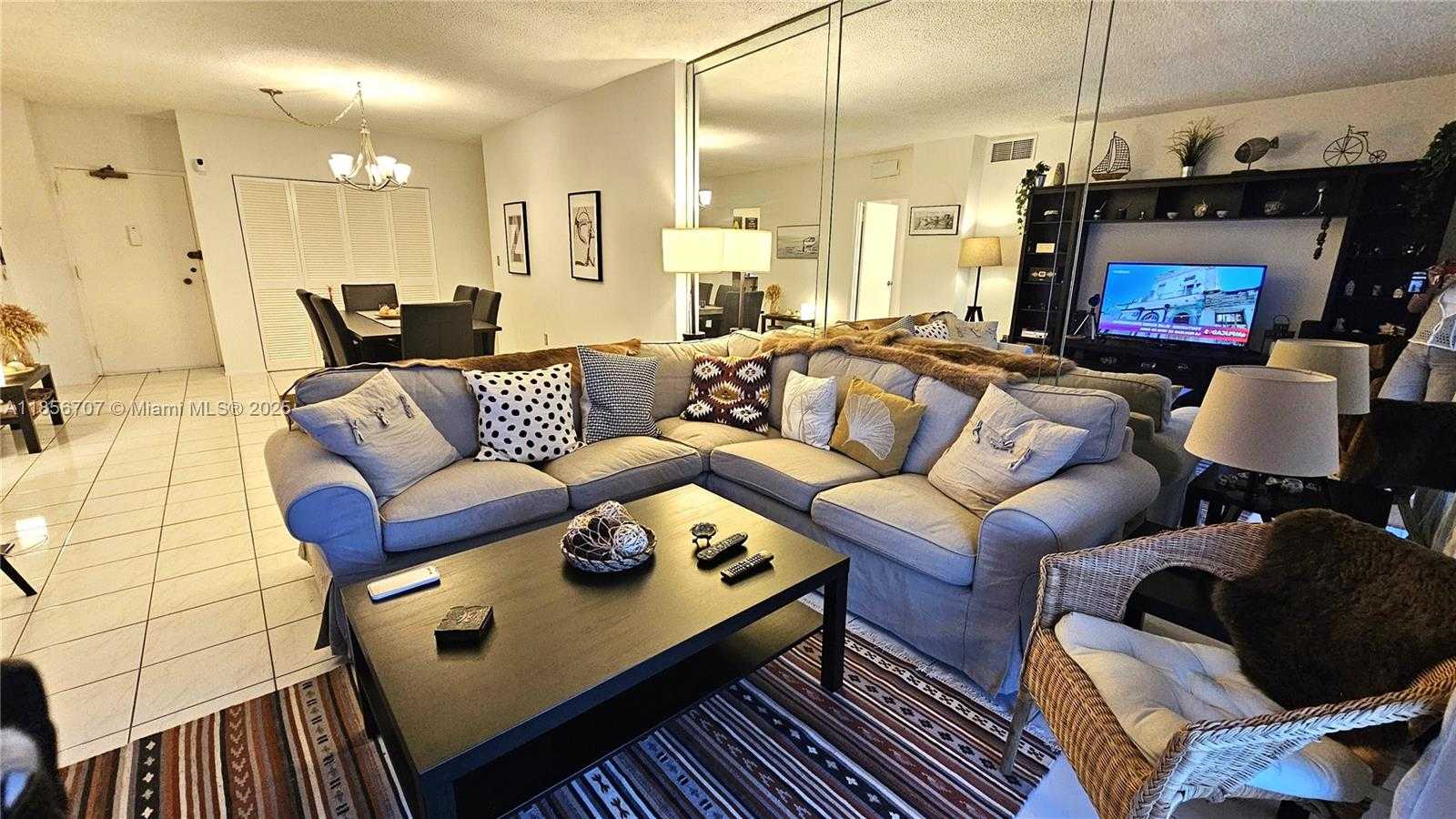 Small Image of 1980 SOUTH OCEAN DR #6B, Hallandale Beach Number 11