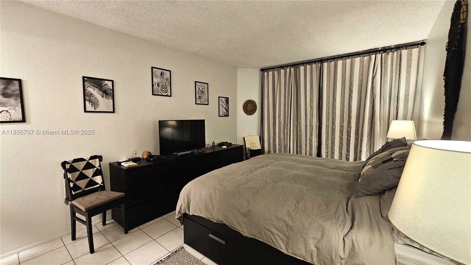 Small Image of 1980 SOUTH OCEAN DR #6B, Hallandale Beach Number 16