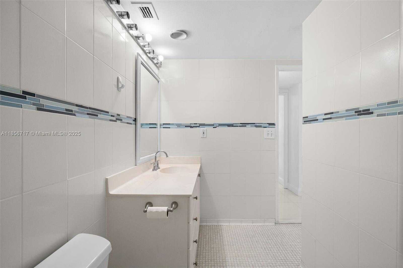 Small Image of 19390 COLLINS AVE #1410, Sunny Isles Beach Number 16