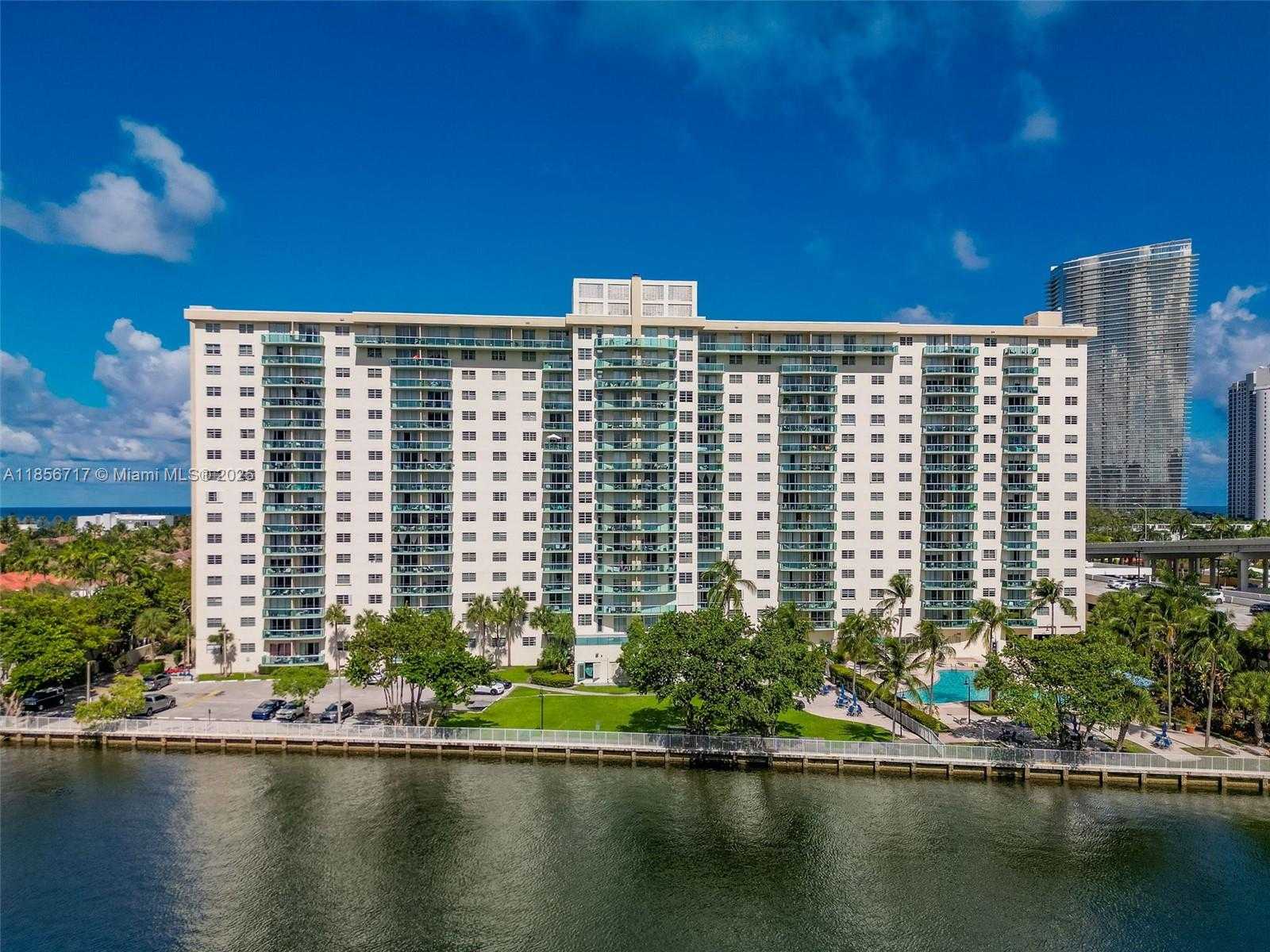 Small Image of 19390 COLLINS AVE #1410, Sunny Isles Beach Number 36