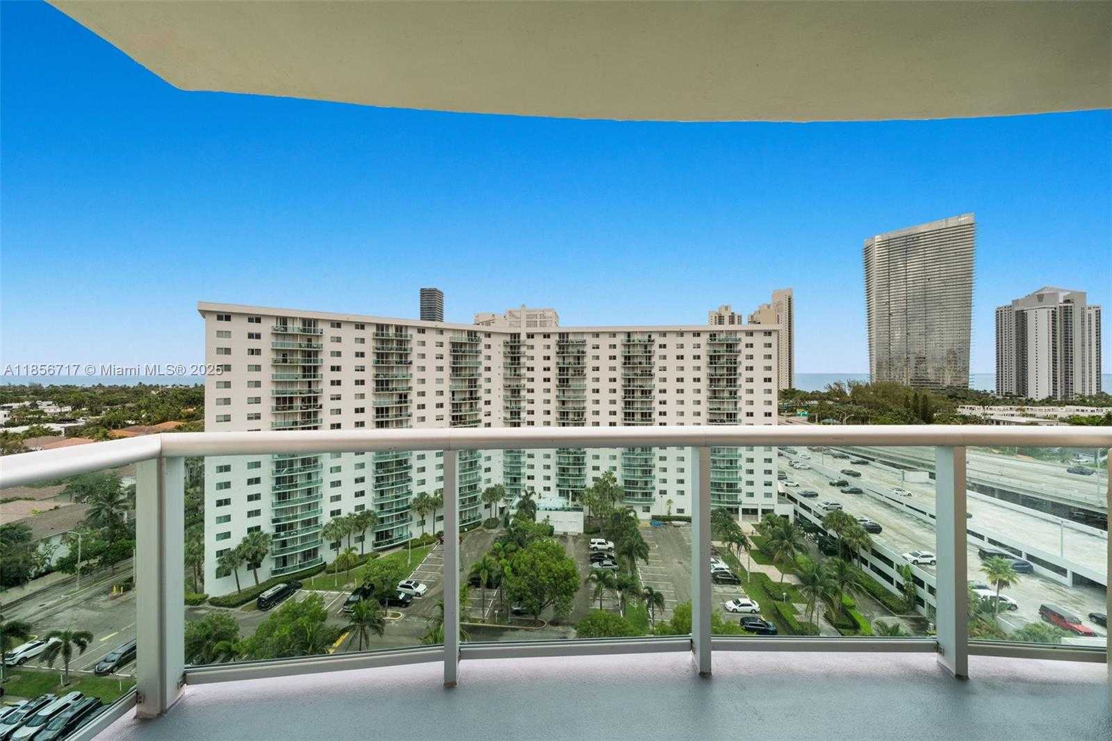 Small Image of 19390 COLLINS AVE #1410, Sunny Isles Beach Number 5
