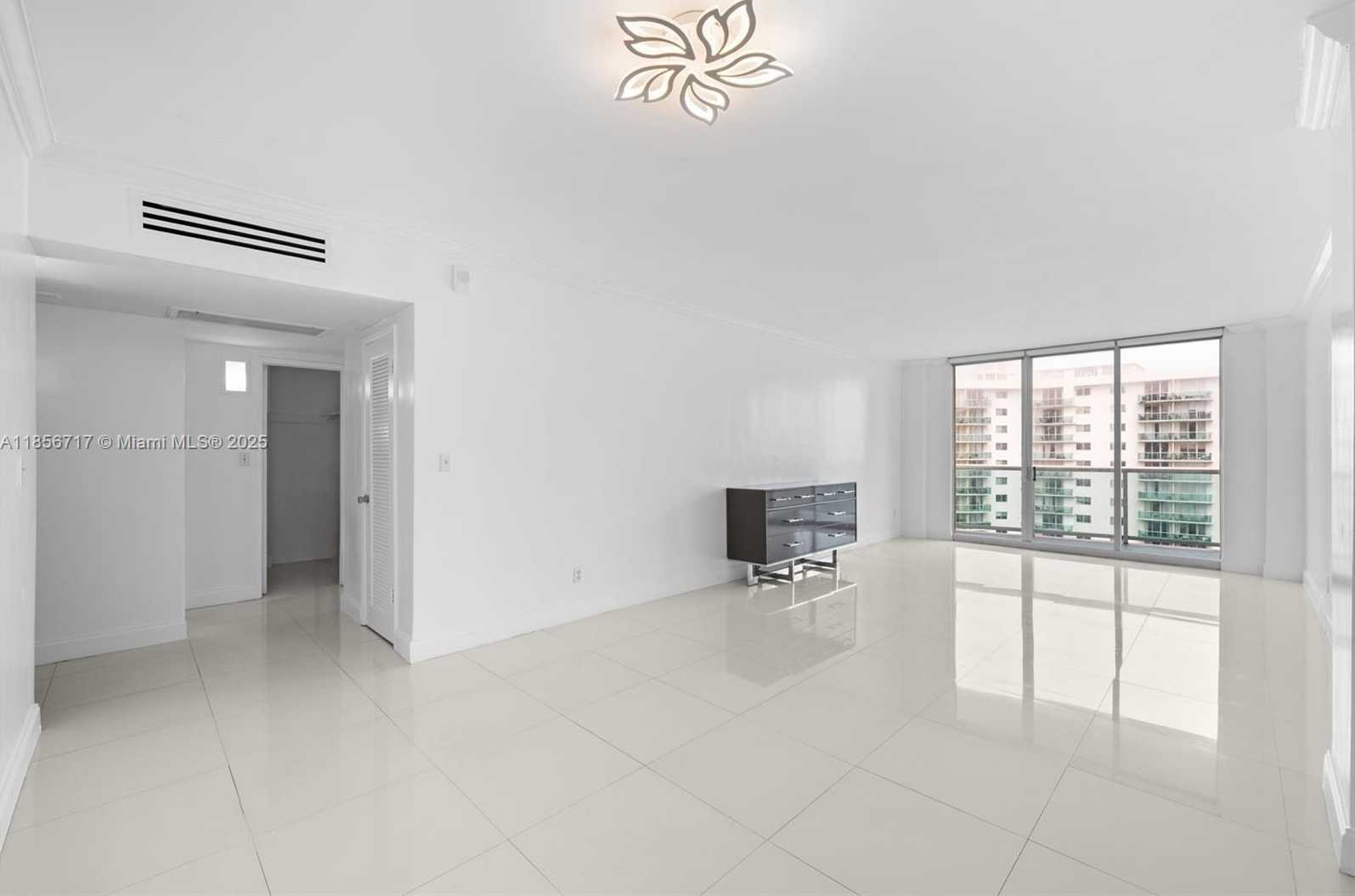 Small Image of 19390 COLLINS AVE #1410, Sunny Isles Beach Number 7