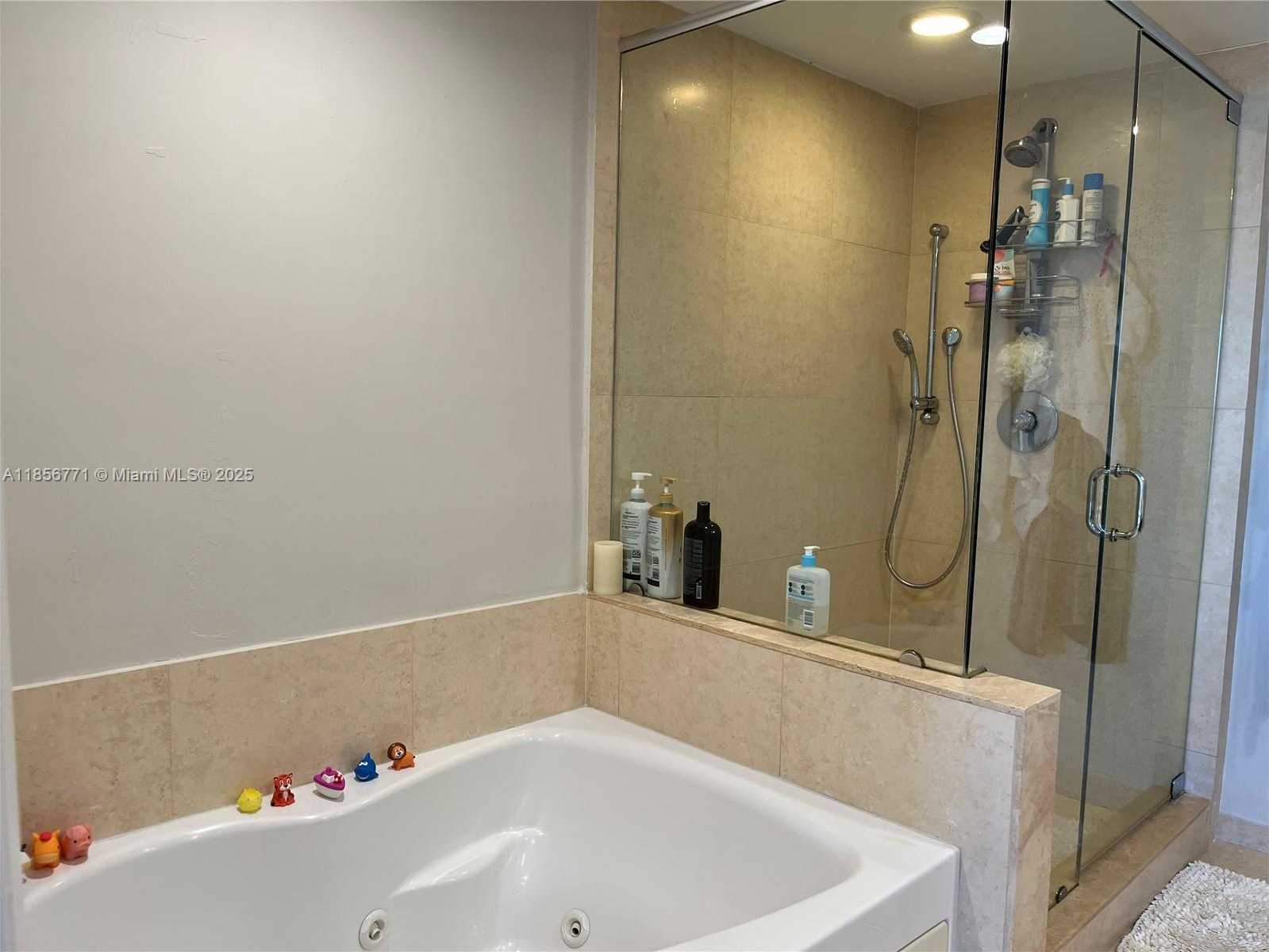Small Image of 50 BISCAYNE BLVD #2806, Miami Number 11