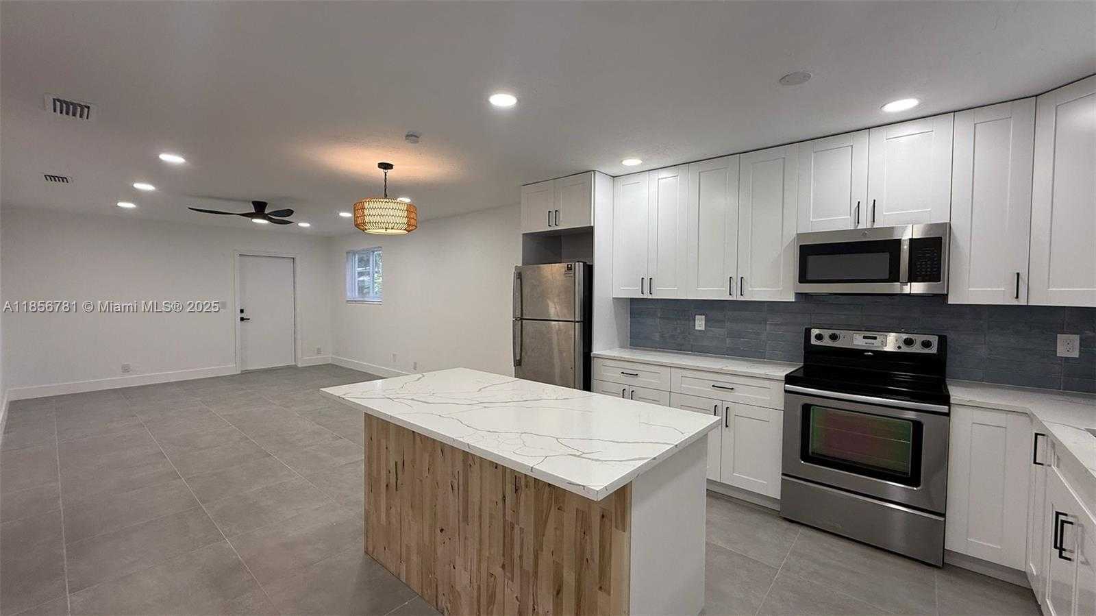 Small Image of 315 NORTH 26TH AVE #417, Hollywood Number 5