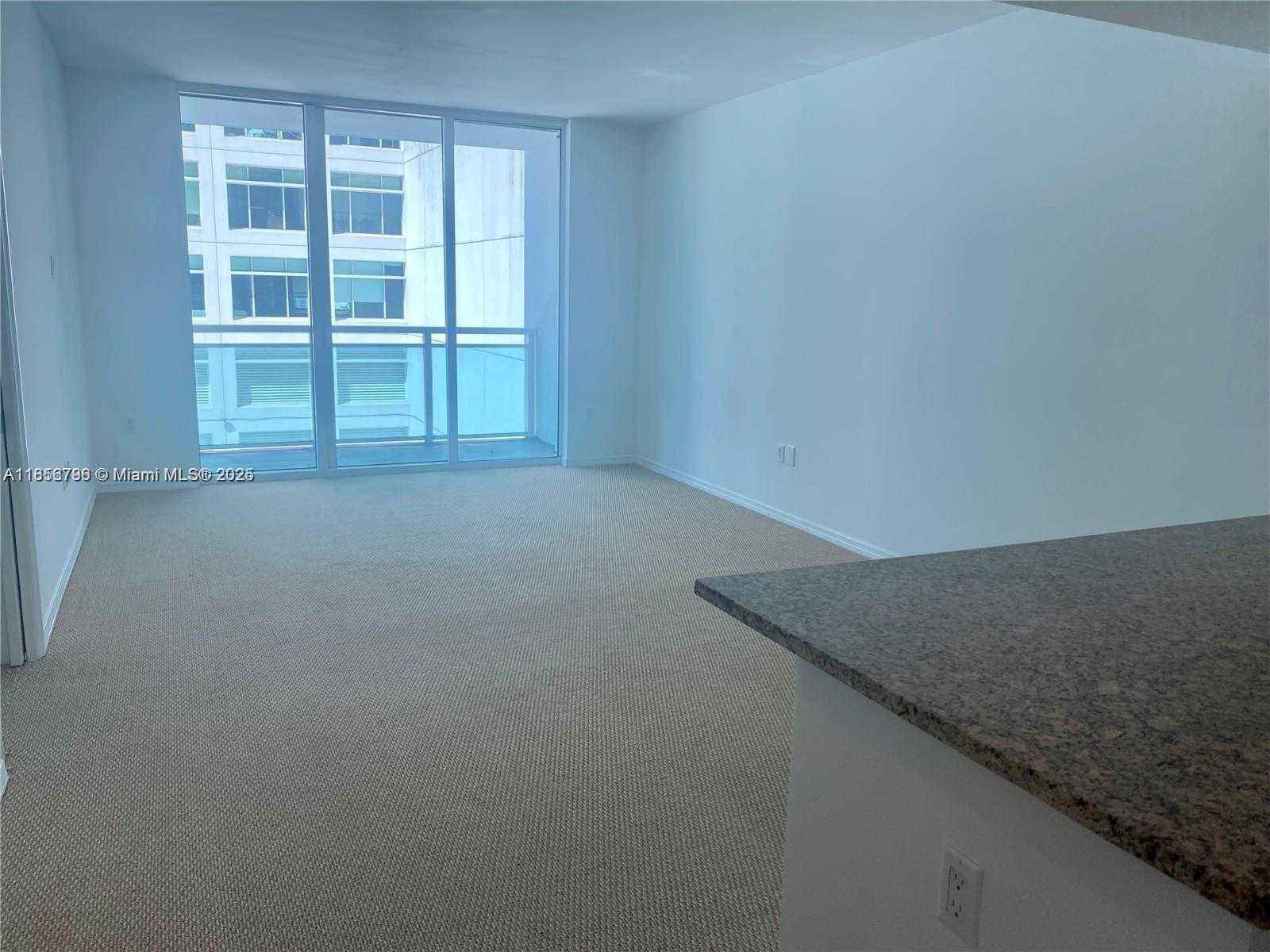 Small Image of 950 BRICKELL BAY DR #602, Miami Number 6