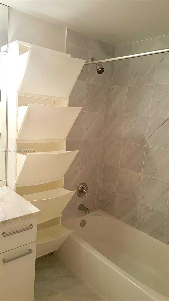 Small Image of 253 NORTH EAST 2ND ST #222, Miami Number 6