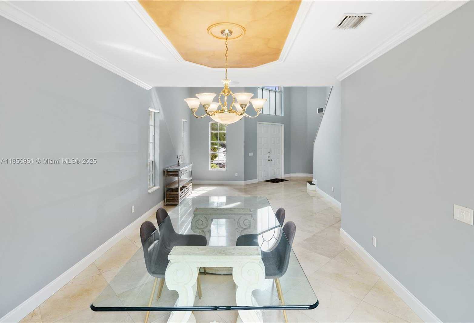 Small Image of 4011 194TH TRL, Sunny Isles Beach Number 8