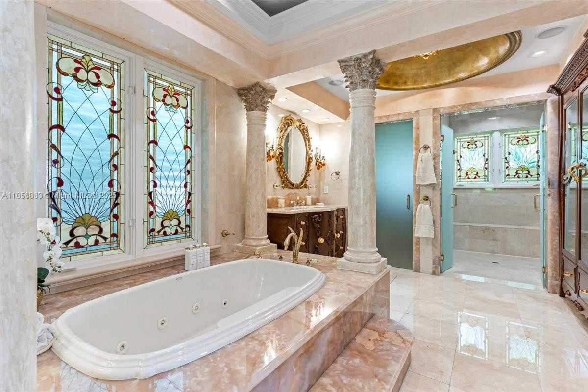 Small Image of 9400 OLD CUTLER RD, Coral Gables Number 26