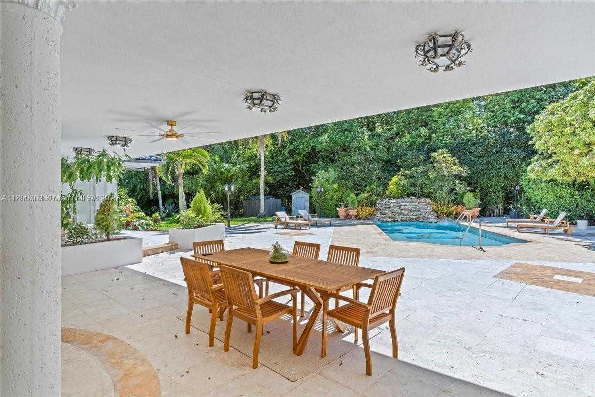 Small Image of 9400 OLD CUTLER RD, Coral Gables Number 53
