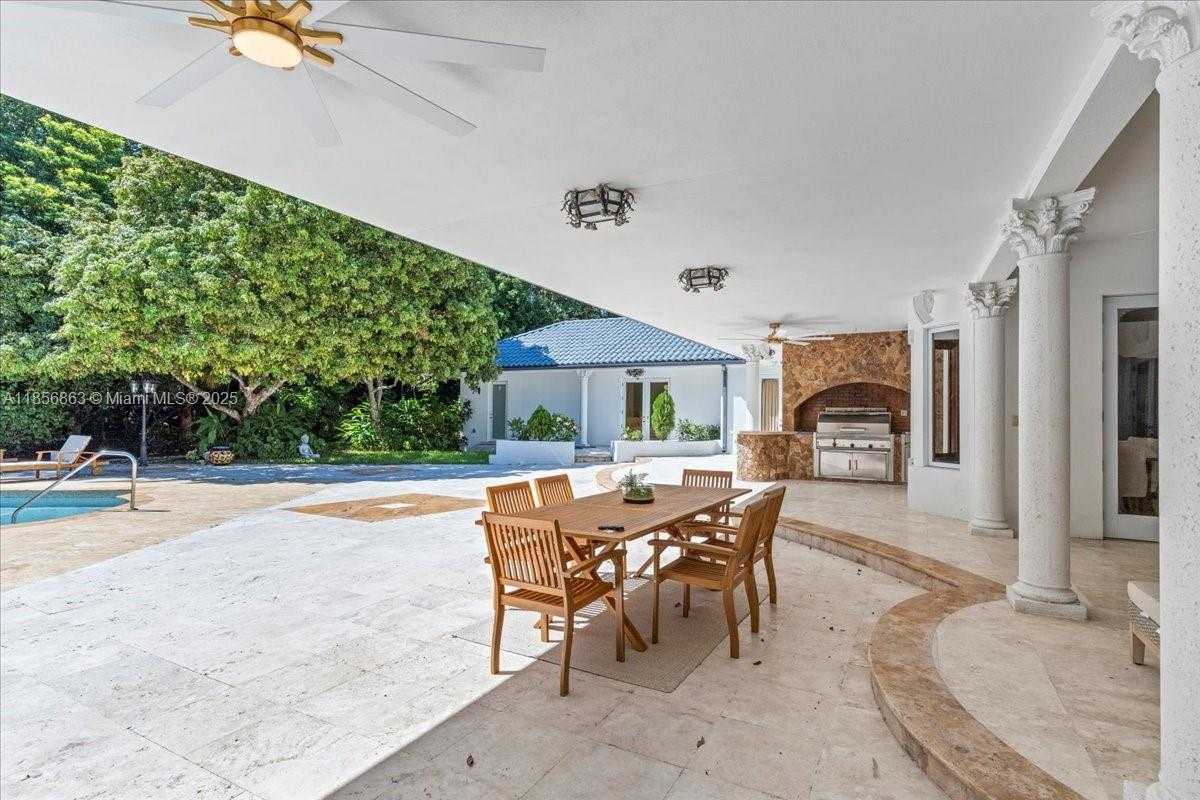 Small Image of 9400 OLD CUTLER RD, Coral Gables Number 54