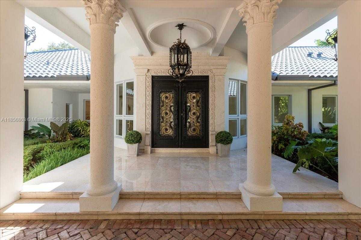 Small Image of 9400 OLD CUTLER RD, Coral Gables Number 65