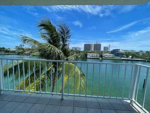Small Image of 9721 EAST BAY HARBOR DR #4D, Bay Harbor Islands Number 28