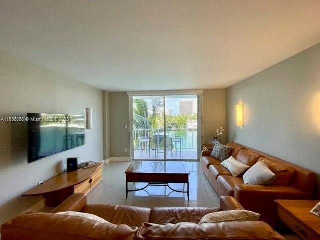Small Image of 9721 EAST BAY HARBOR DR #4D, Bay Harbor Islands Number 6