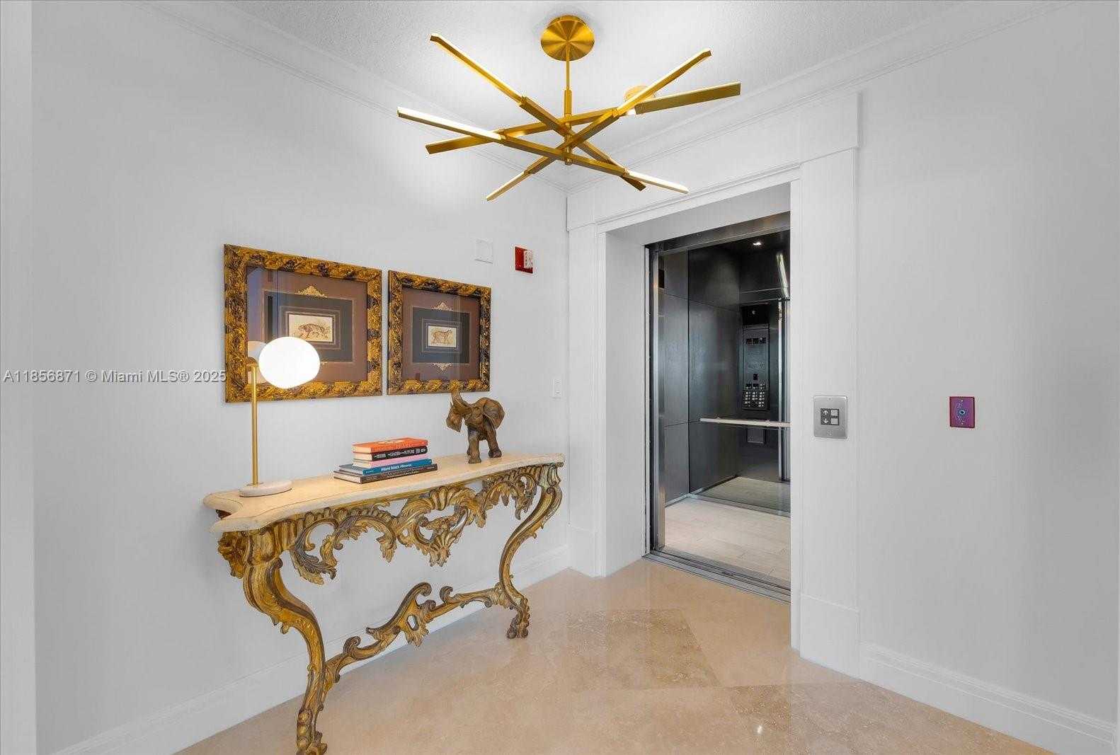 Small Image of 1455 OCEAN DR #909, Miami Beach Number 25