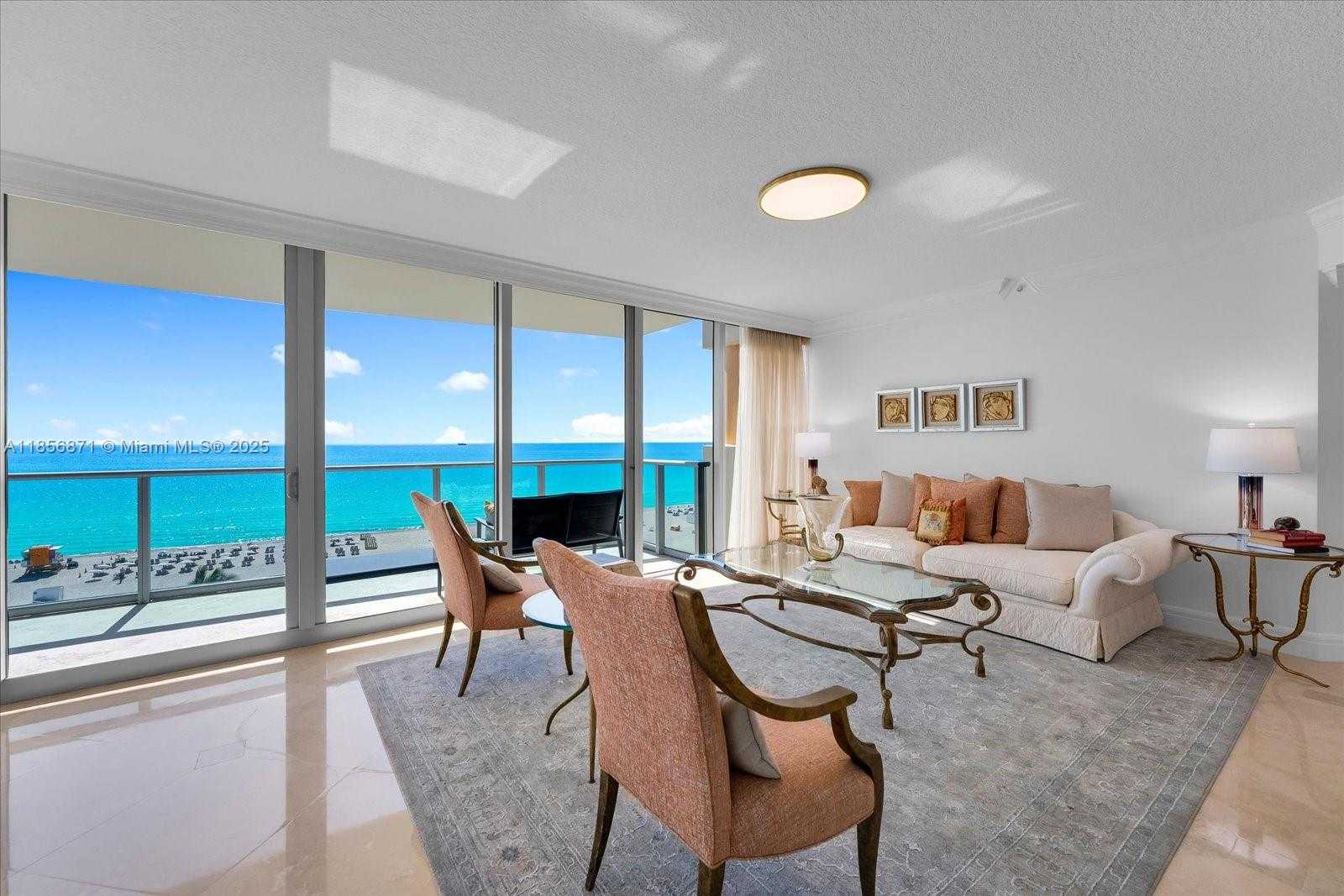 Small Image of 1455 OCEAN DR #909, Miami Beach Number 3