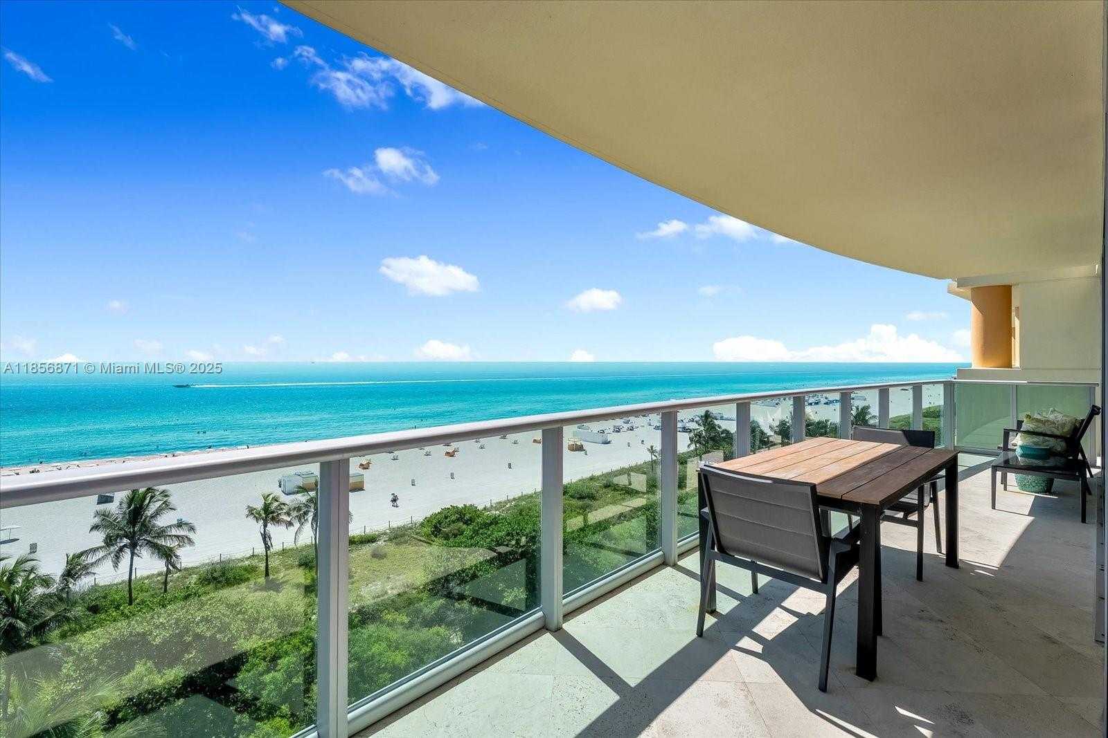 Small Image of 1455 OCEAN DR #909, Miami Beach Number 6