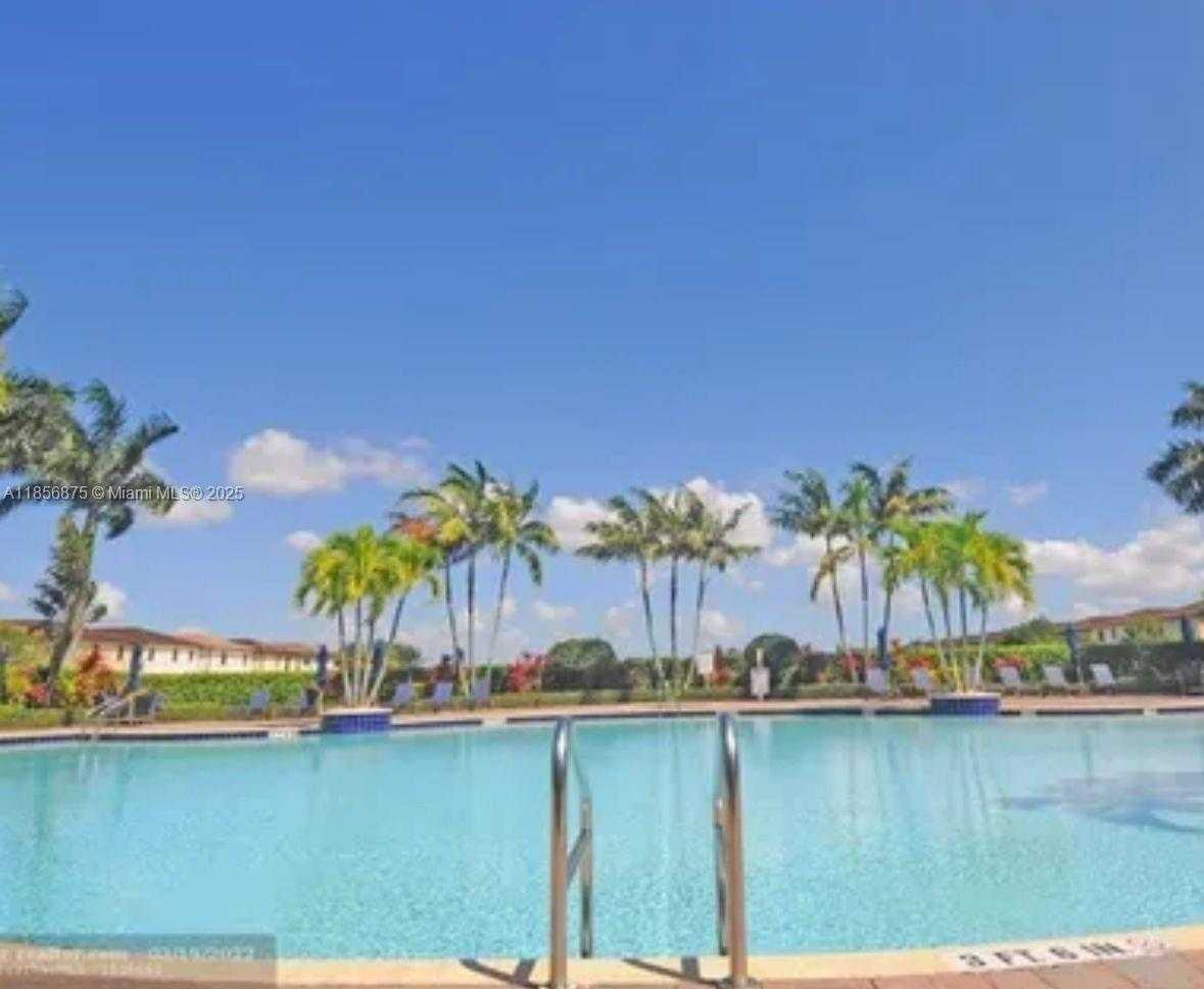 Small Image of Hialeah Number 35