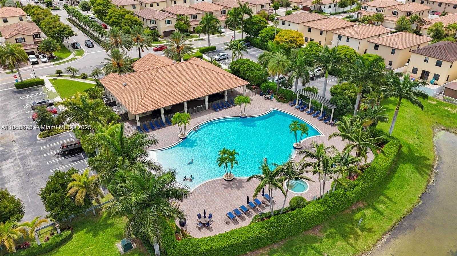 Small Image of Hialeah Number 38