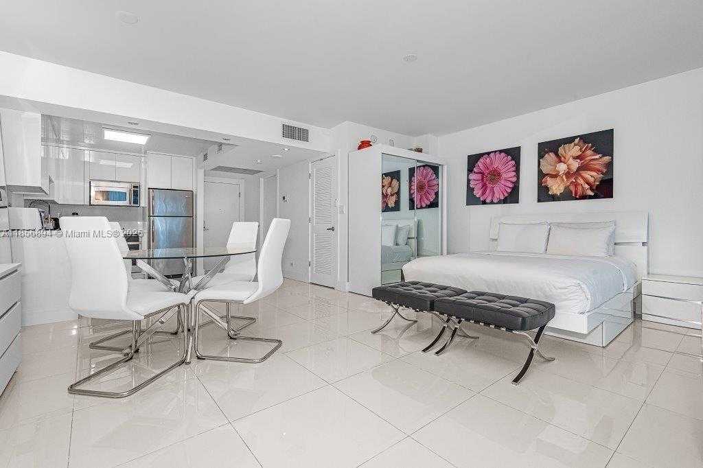 Small Image of 2301 COLLINS AVE #841, Miami Beach Number 10