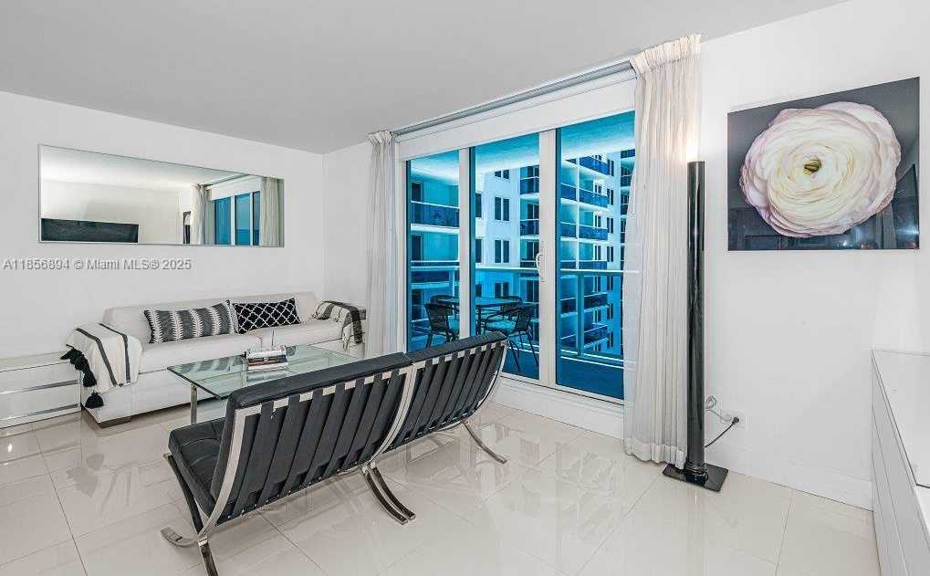 Small Image of 2301 COLLINS AVE #841, Miami Beach Number 7