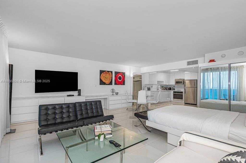 Small Image of 2301 COLLINS AVE #841, Miami Beach Number 8