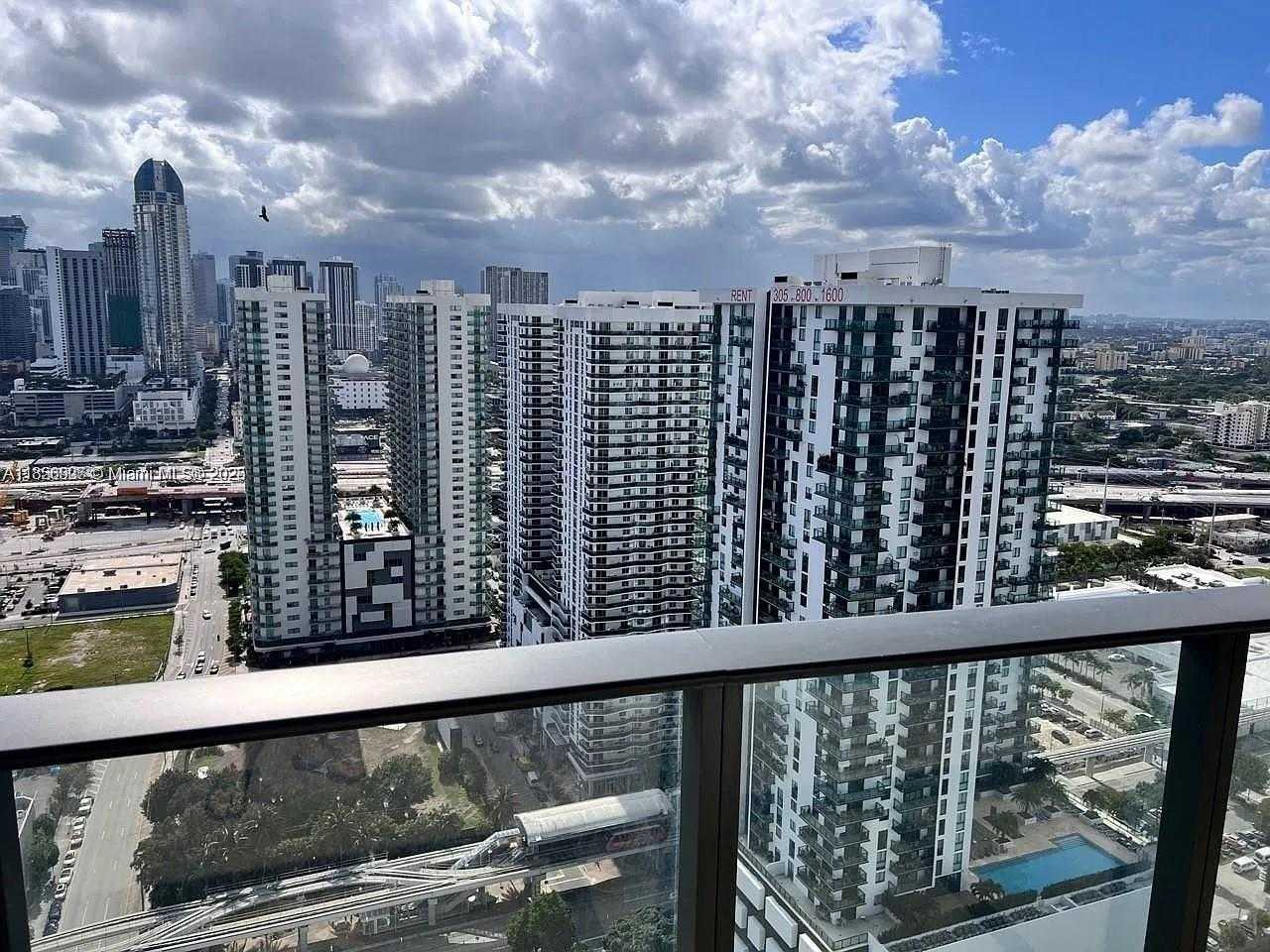 Small Image of 1600 NORTH EAST 1ST AVE #3407, Miami Number 7