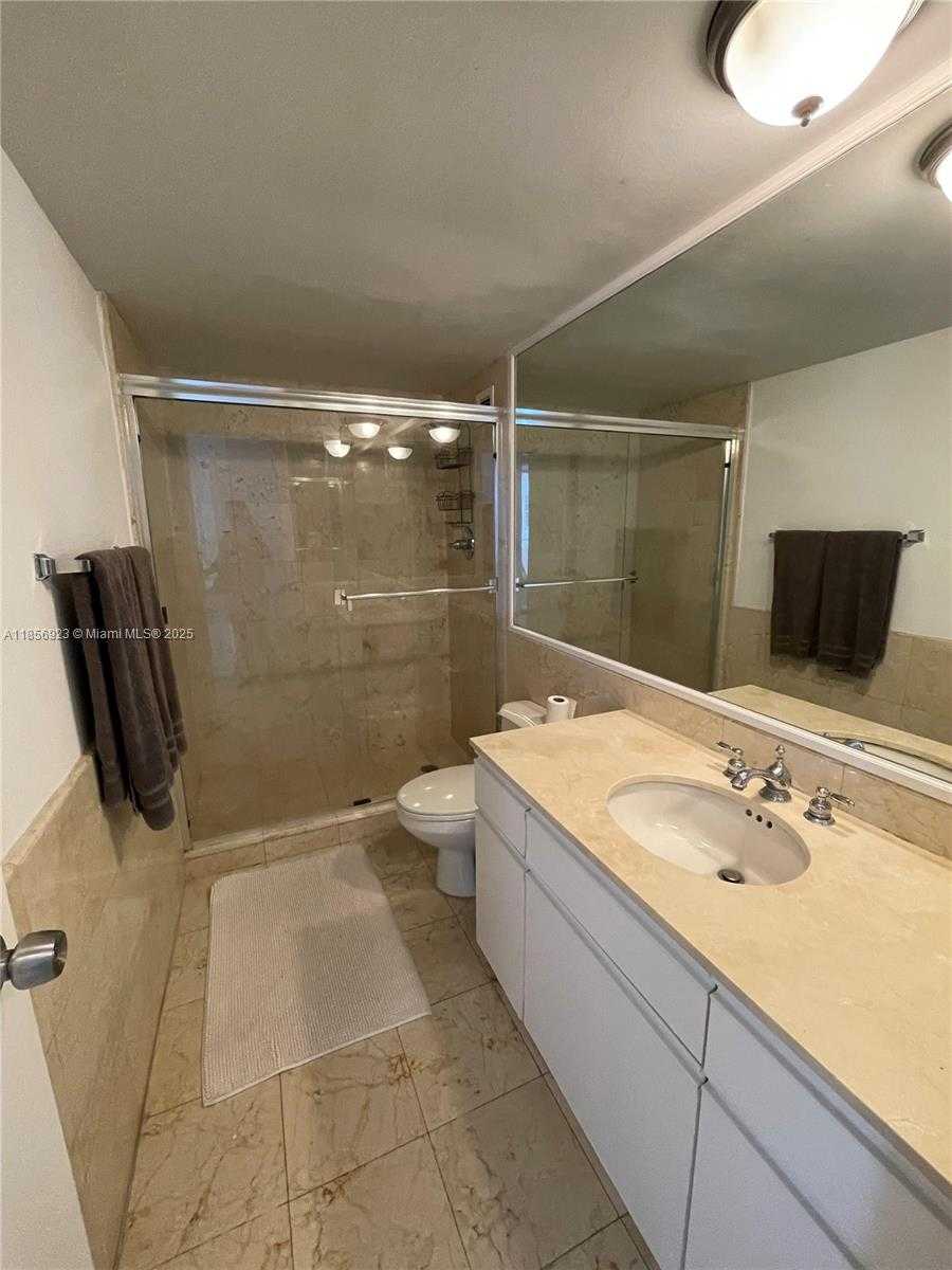 Small Image of 5151 COLLINS AVE #624, Miami Beach Number 14