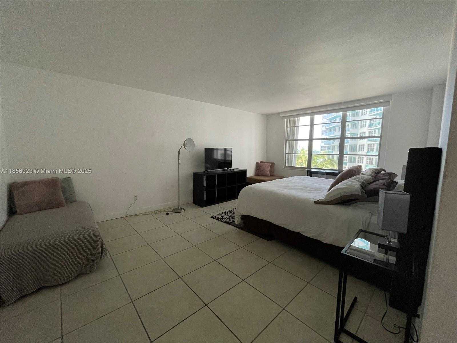 Small Image of 5151 COLLINS AVE #624, Miami Beach Number 9