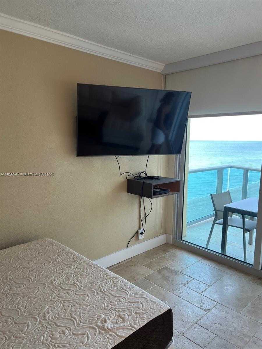 Small Image of 2501 SOUTH OCEAN DR #1112, Hollywood Number 18