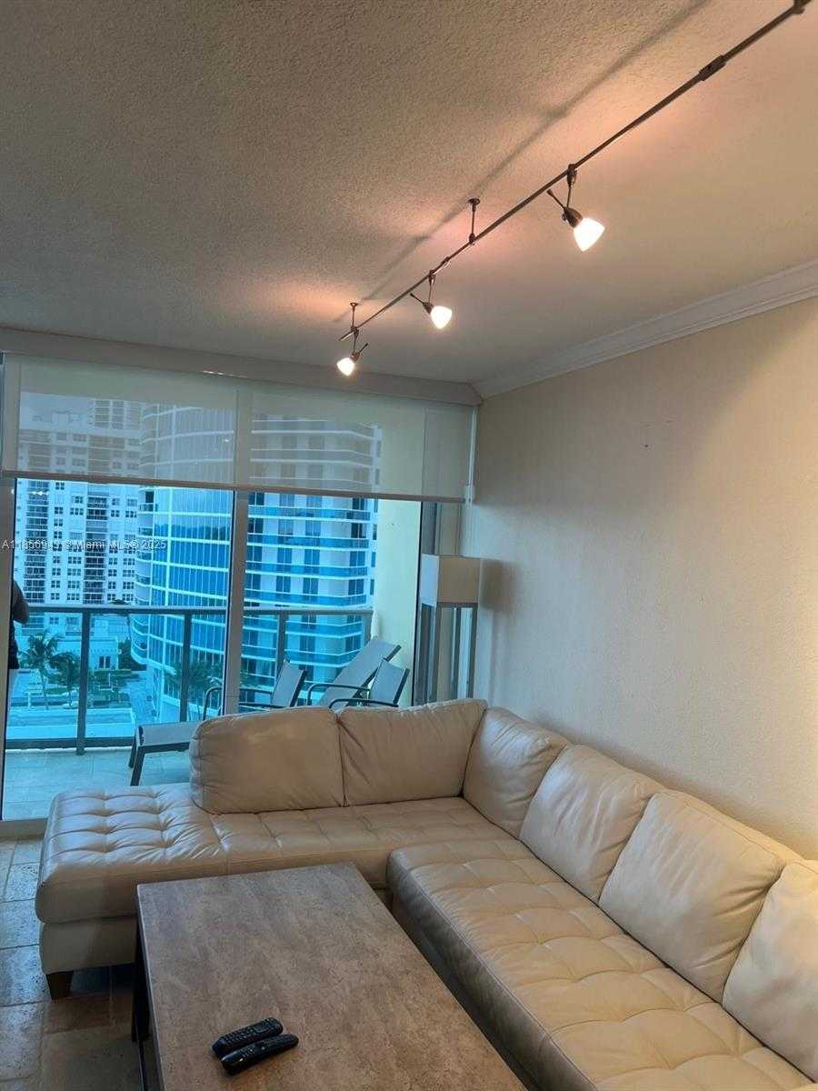 Small Image of 2501 SOUTH OCEAN DR #1112, Hollywood Number 2