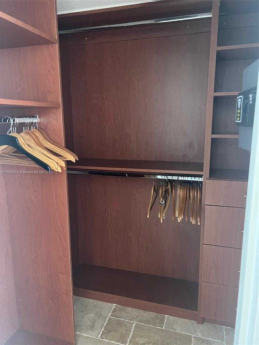 Small Image of 2501 SOUTH OCEAN DR #1112, Hollywood Number 22