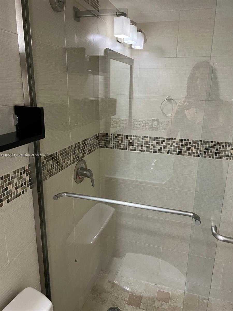 Small Image of 2501 SOUTH OCEAN DR #1112, Hollywood Number 7