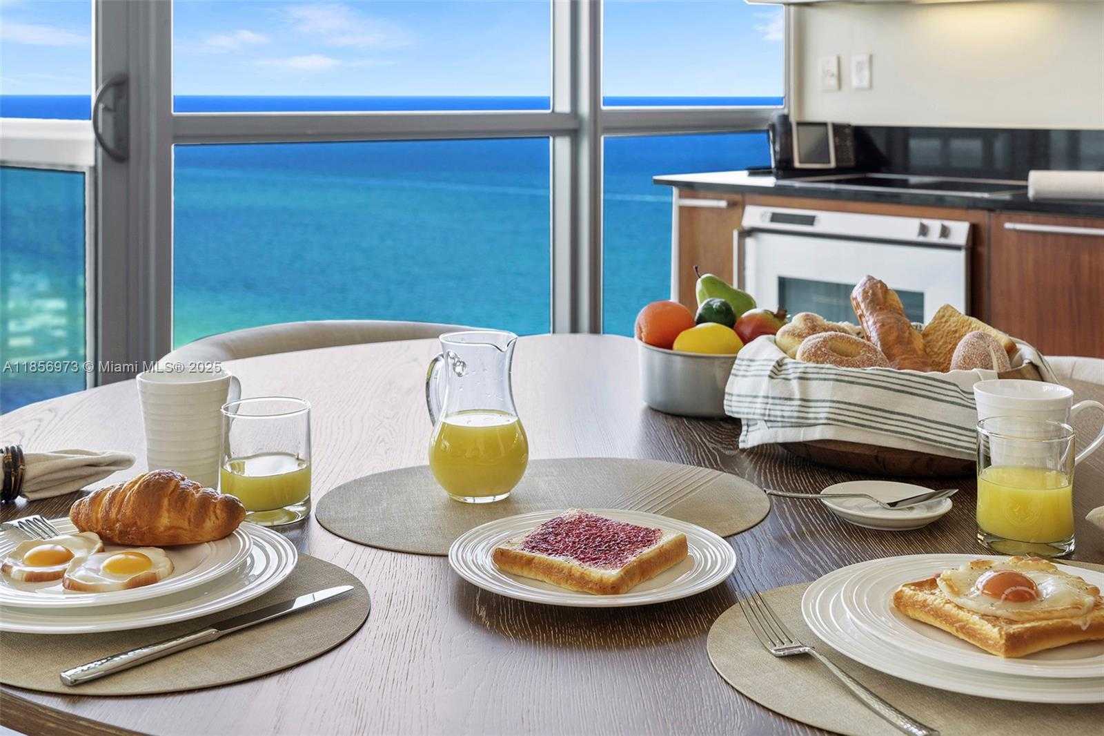 Small Image of 101 20TH ST #3803, Miami Beach Number 13