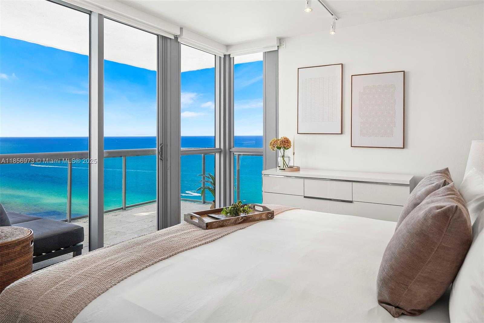 Small Image of 101 20TH ST #3803, Miami Beach Number 5