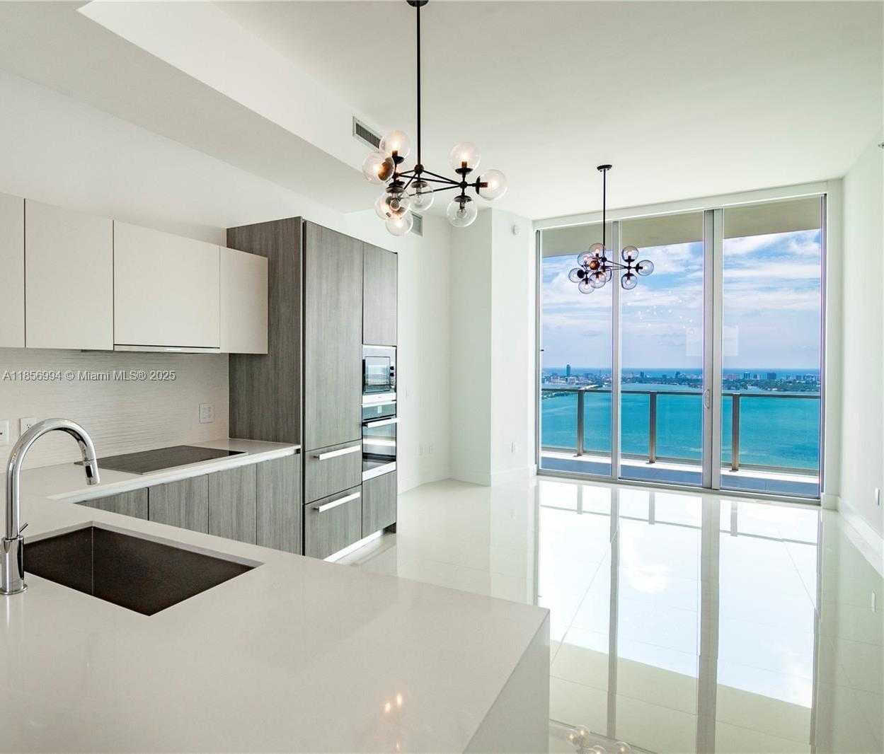 Small Image of 2900 NORTH EAST 7TH AVE #LPH-4505, Miami Number 2