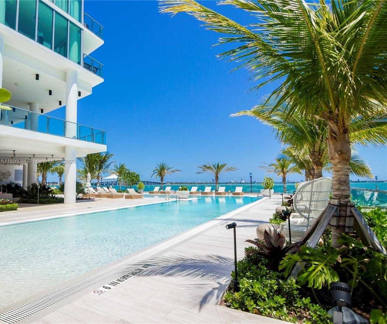 Small Image of 2900 NORTH EAST 7TH AVE #LPH-4505, Miami Number 20