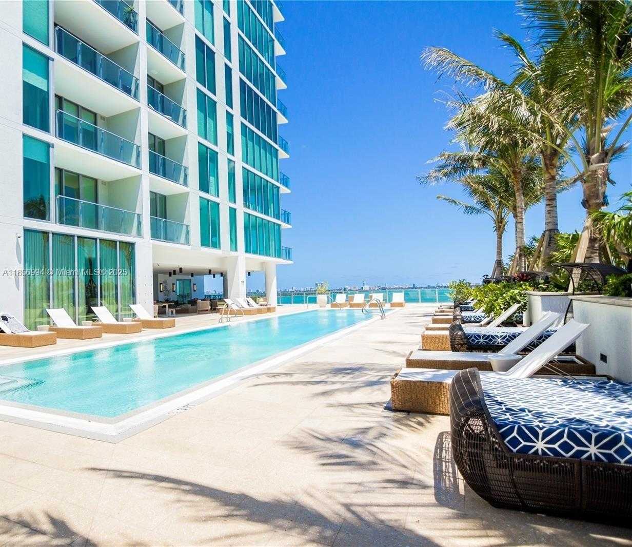 Small Image of 2900 NORTH EAST 7TH AVE #LPH-4505, Miami Number 23