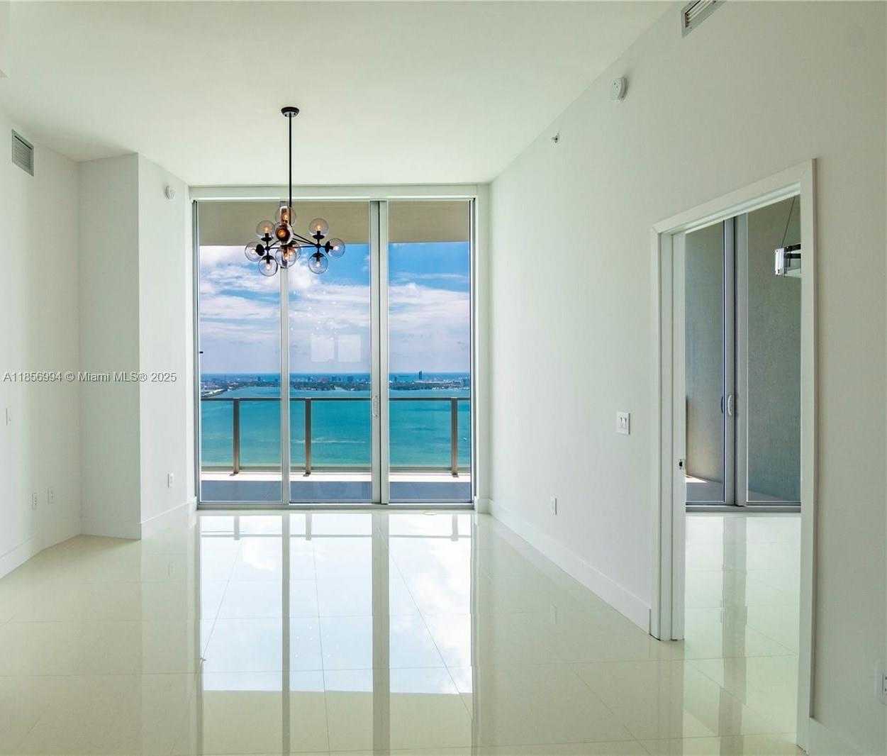 Small Image of 2900 NORTH EAST 7TH AVE #LPH-4505, Miami Number 5