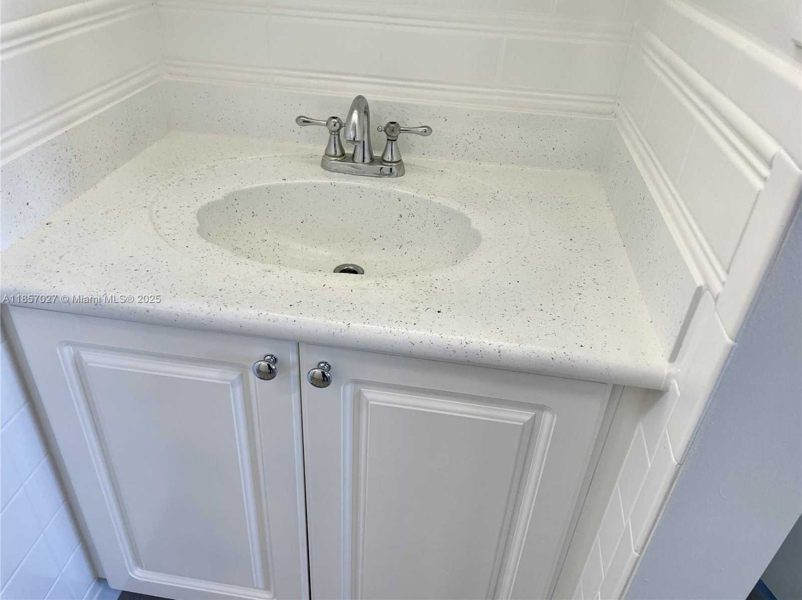Small Image of 6420 NORTH WEST 114TH AVE #1333, Doral Number 16