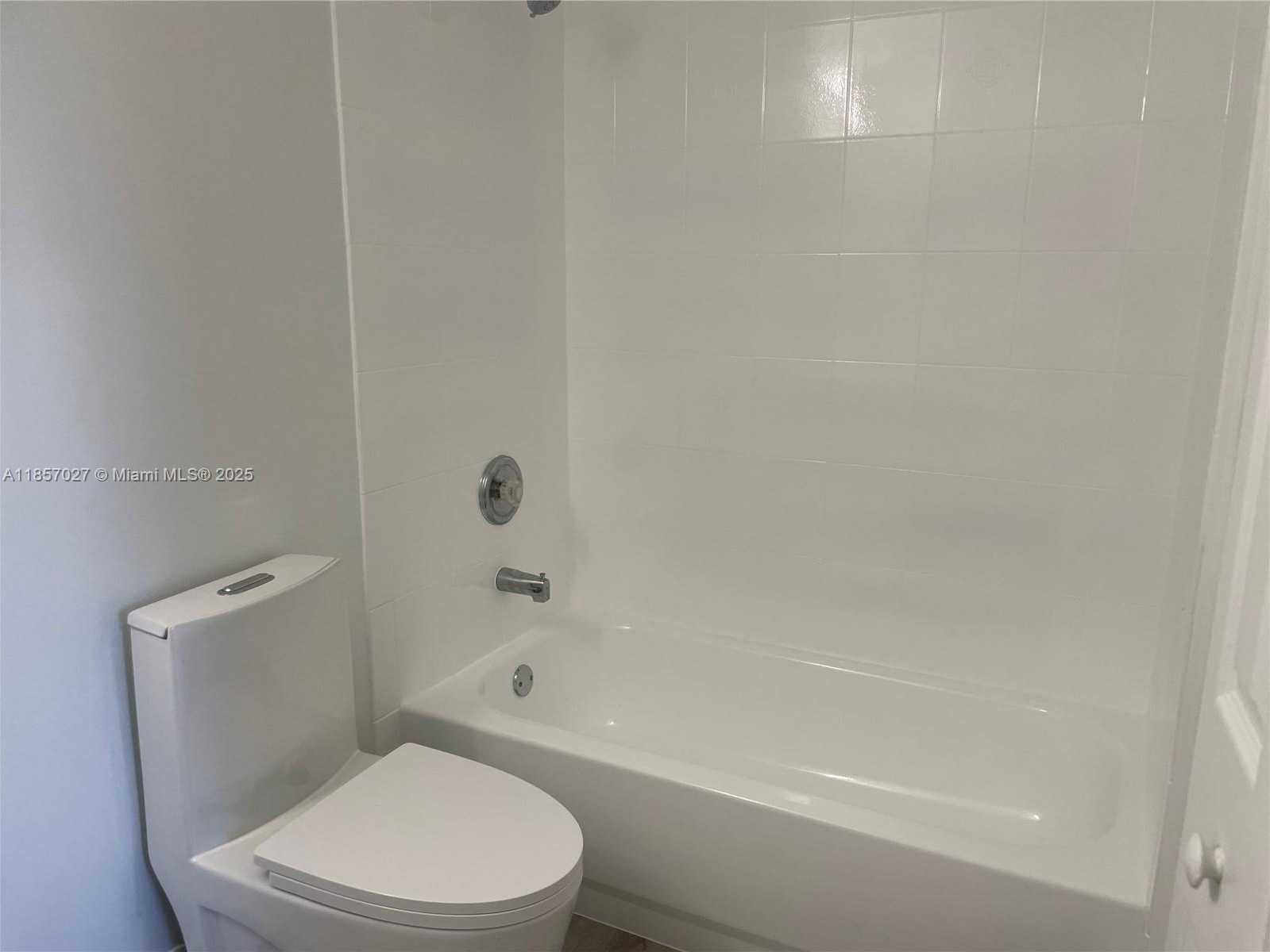 Small Image of 6420 NORTH WEST 114TH AVE #1333, Doral Number 23