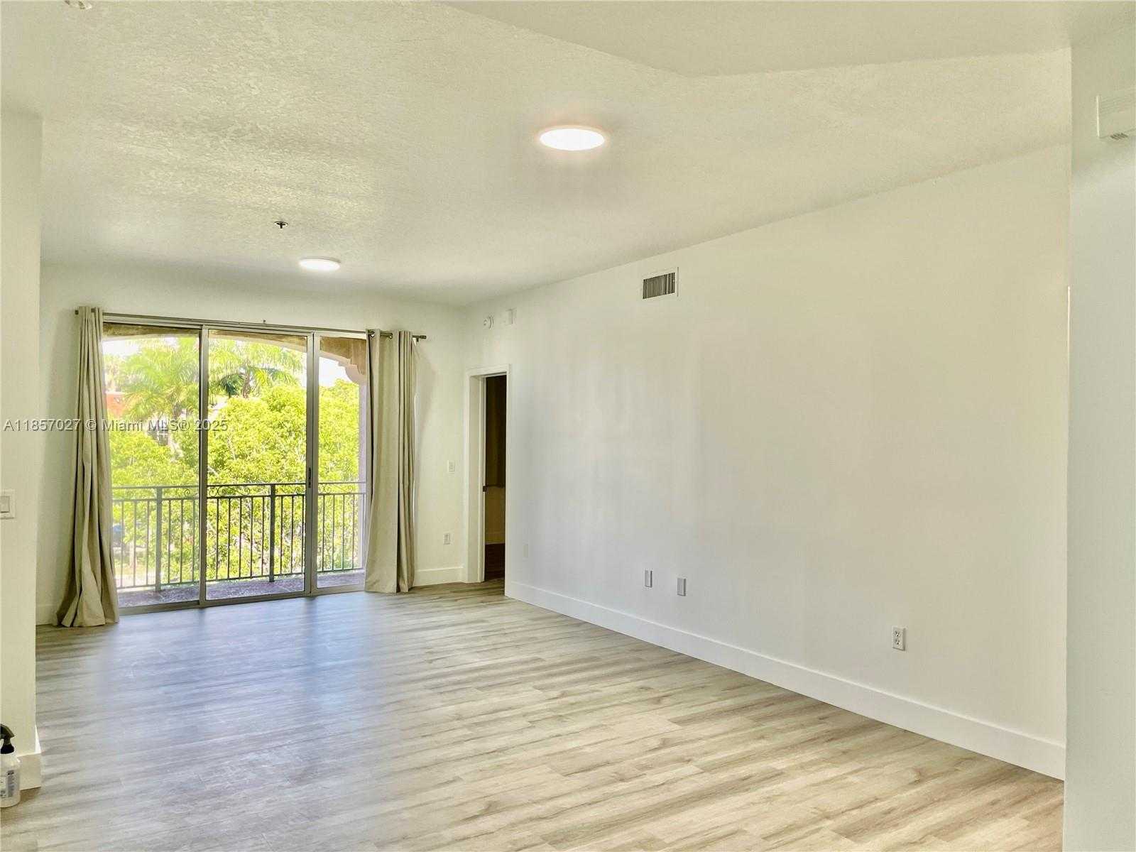 Small Image of 6420 NORTH WEST 114TH AVE #1333, Doral Number 28