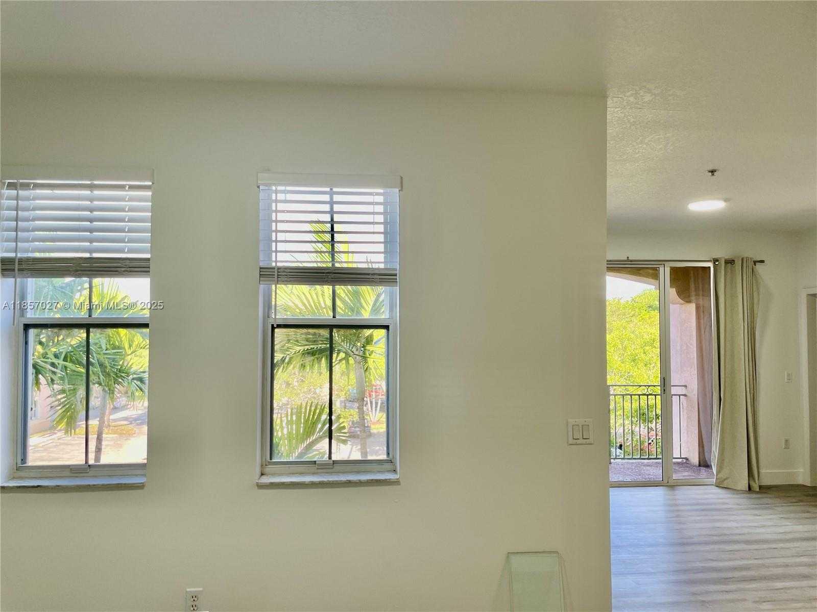 Small Image of 6420 NORTH WEST 114TH AVE #1333, Doral Number 29