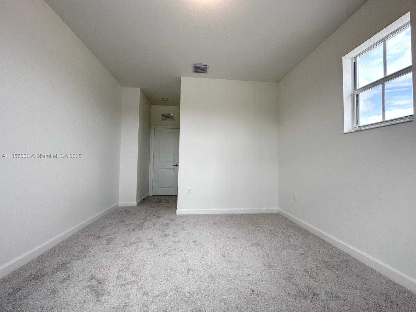 Small Image of 29022 SOUTH WEST 164TH AVE #29022, Homestead Number 19